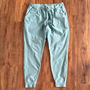 Under Armour Women’s Blue Jogger Pants
